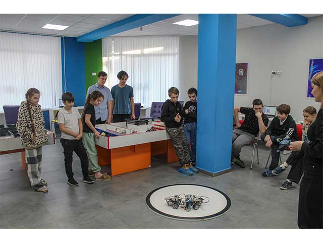 Соревнования по битве роботов провели в ДТ «Кванториум» Невинномысска